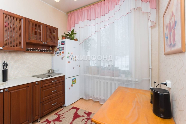 
   Продам 2-комнатную, 55.9 м², Богдана Хмельницкого ул, 29/2

. Фото 9.