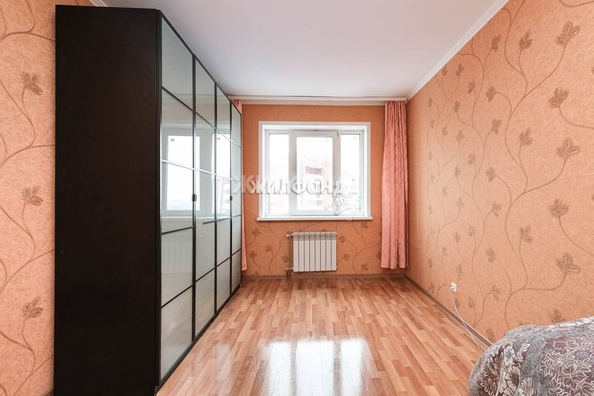 
   Продам 1-комнатную, 38.4 м², Оловозаводская ул, 13

. Фото 3.