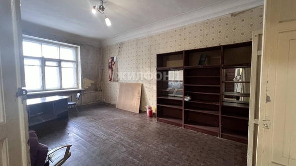 
   Продам 2-комнатную, 68.1 м², Станиславского ул, 7

. Фото 1.