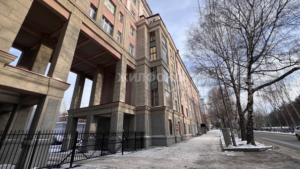 
   Продам 2-комнатную, 68.1 м², Станиславского ул, 7

. Фото 23.