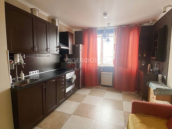 
   Продам 2-комнатную, 70.4 м², Мичурина ул, 24

. Фото 2.