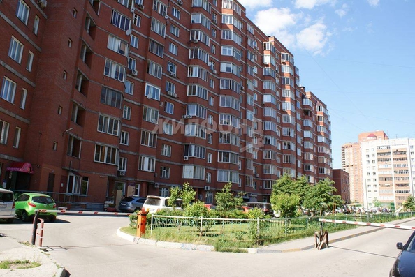 
   Продам 3-комнатную, 110.7 м², Галущака ул, 1

. Фото 38.