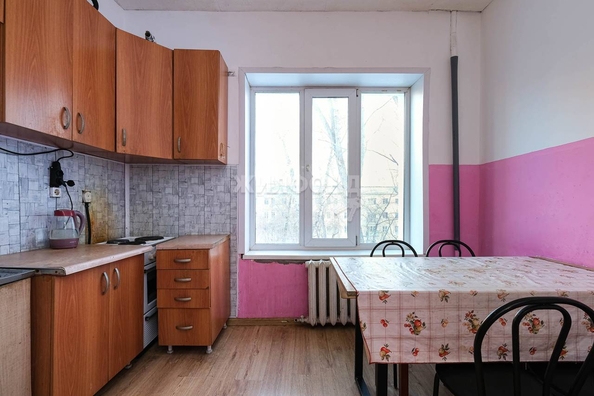 
   Продам 3-комнатную, 55.4 м², Ольги Жилиной ул, 108

. Фото 2.