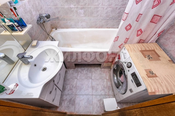 
   Продам 4-комнатную, 109.4 м², Гоголя ул, 6

. Фото 15.