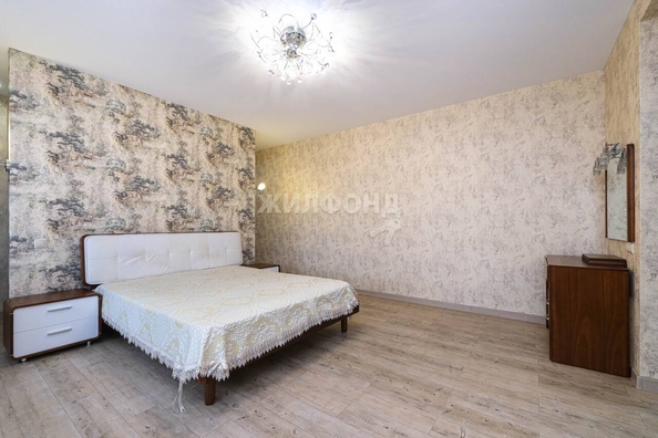 
   Продам 4-комнатную, 144.9 м², Вертковская ул, 42

. Фото 30.