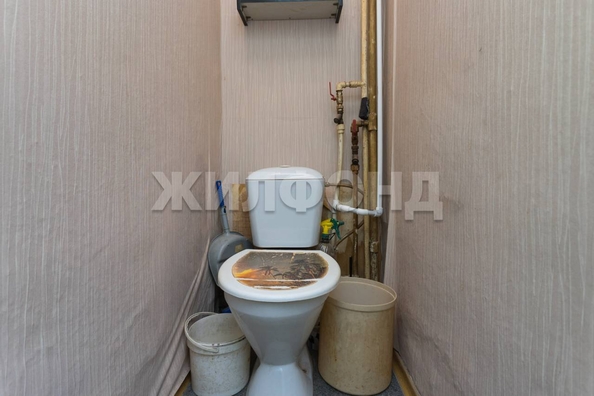
   Продам секционку, 9.6 м², Жуковского ул, 105

. Фото 7.