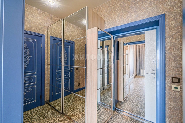 
   Продам 1-комнатную, 37 м², Красный пр-кт, 222/1

. Фото 12.