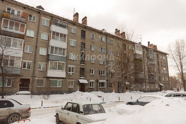 
   Продам 1-комнатную, 32.6 м², Богдана Хмельницкого ул, 57

. Фото 4.