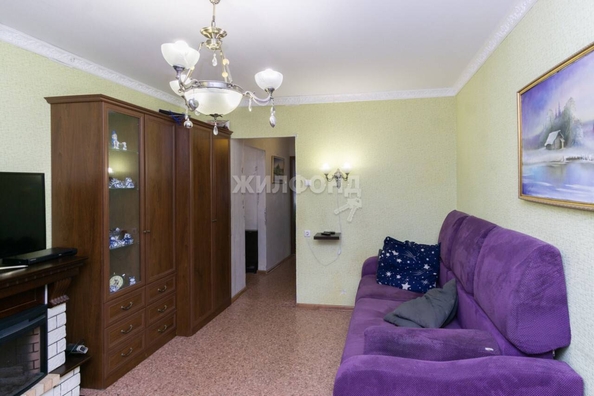 
   Продам 2-комнатную, 37.2 м², Стофато ул, 3/1

. Фото 3.