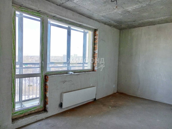 
   Продам 2-комнатную, 58.84 м², Есенина ул, 12/1

. Фото 4.