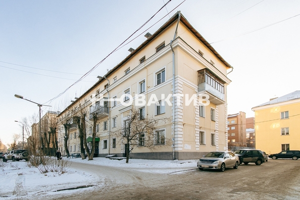 
   Продам 2-комнатную, 54.4 м², Плахотного ул, 37

. Фото 15.