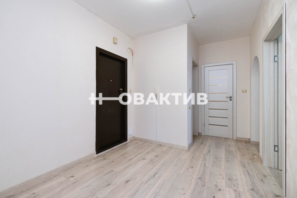 
   Продам 2-комнатную, 50.4 м², Фрунзе ул, 51

. Фото 12.