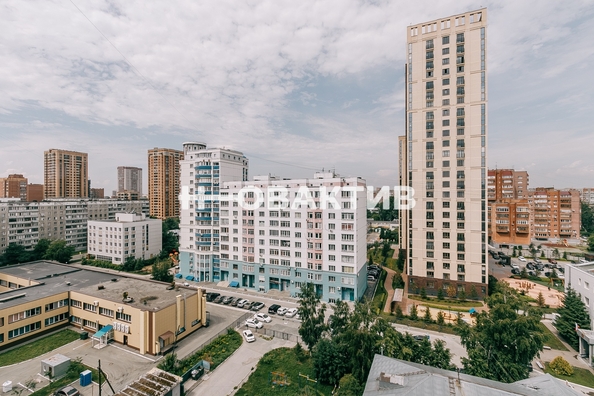 
   Продам 2-комнатную, 50.4 м², Фрунзе ул, 51

. Фото 20.