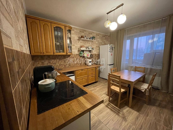 
   Продам 2-комнатную, 57.3 м², Хилокская ул, 1В

. Фото 4.