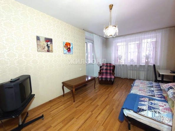 
   Продам 1-комнатную, 33.3 м², Лермонтова ул, 36

. Фото 3.