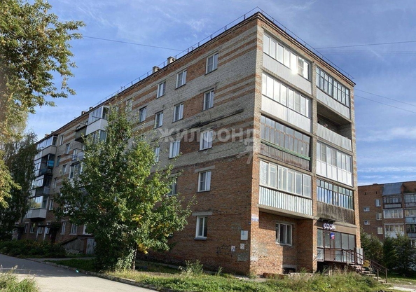 
   Продам 1-комнатную, 30.2 м², Кубовая ул, 108

. Фото 11.