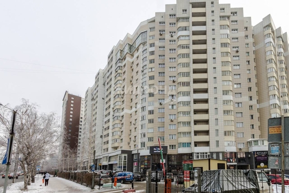 
   Продам 2-комнатную, 57.6 м², Дуси Ковальчук ул, 250

. Фото 23.