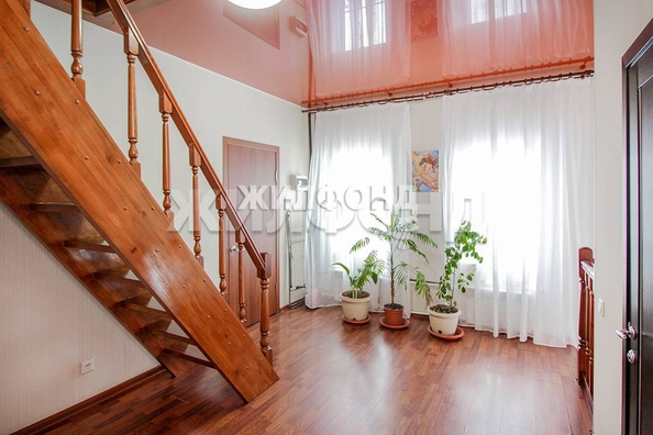 
   Продам дом, 350 м², Марусино село

. Фото 19.