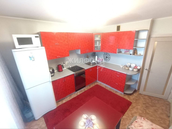 
   Продам 1-комнатную, 39.5 м², Троллейная ул, 1

. Фото 4.