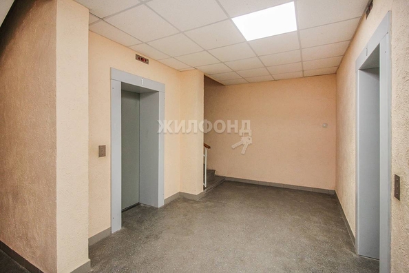 
   Продам 2-комнатную, 83.2 м², Кирова ул, 46

. Фото 8.