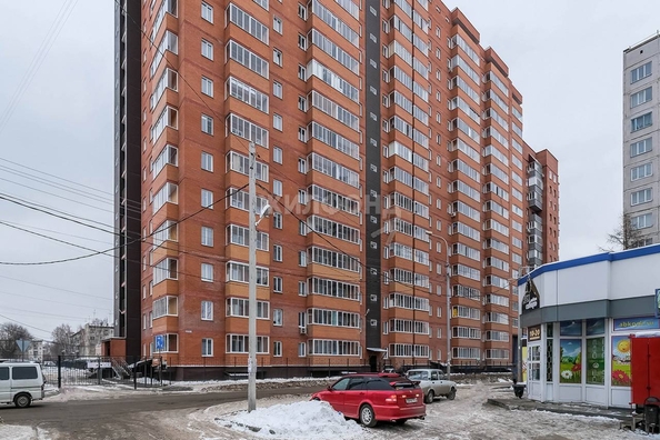 
   Продам 3-комнатную, 74.5 м², Новосибирская ул, 27

. Фото 14.