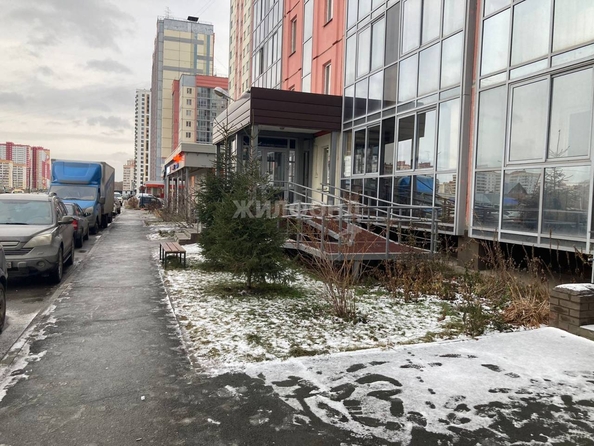 
   Продам 1-комнатную, 34.5 м², Петухова ул, 156

. Фото 9.