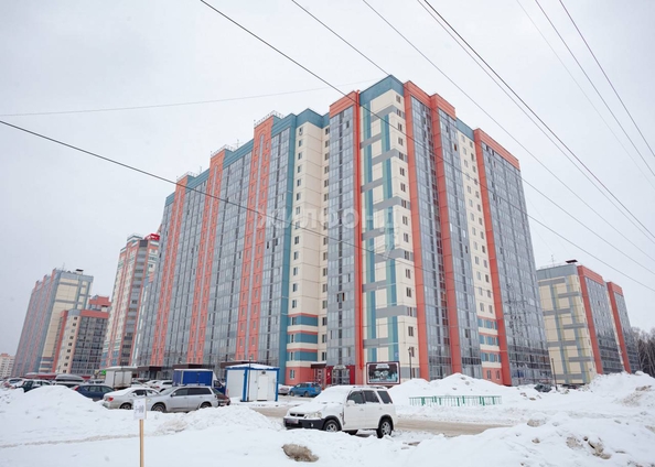 
   Продам 1-комнатную, 34.5 м², Петухова ул, 156

. Фото 13.