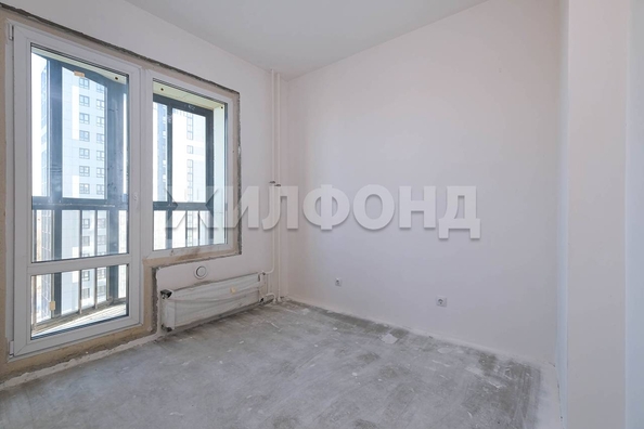 
   Продам 3-комнатную, 45.1 м², Ясный Берег ул, 33

. Фото 17.