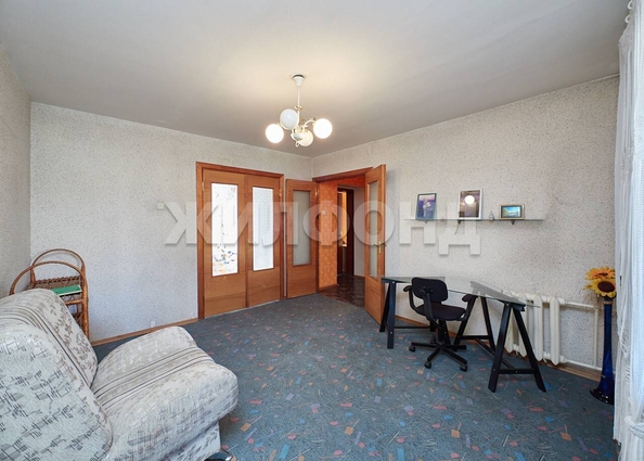 
   Продам 5-комнатную, 183.6 м², Сибиряков-Гвардейцев ул, 23/1

. Фото 15.