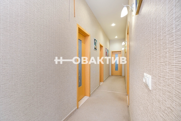 
   Продам коттедж, 150 м², Новосибирск

. Фото 19.