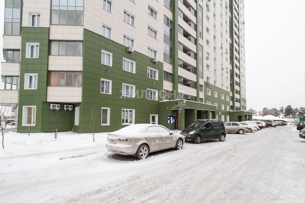 
   Продам 1-комнатную, 41.4 м², Сухарная ул, 96/2

. Фото 17.