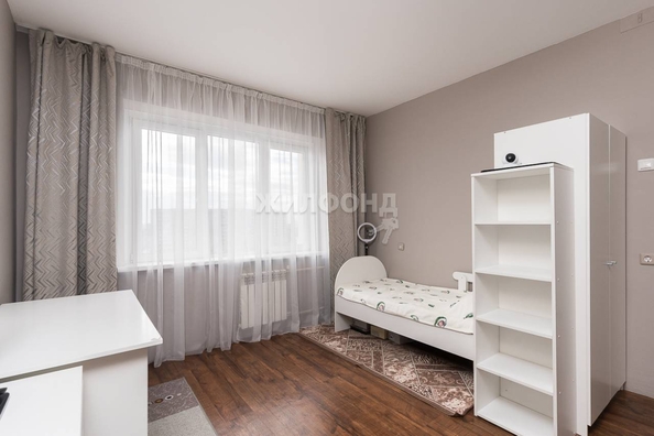 
   Продам 1-комнатную, 32.7 м², Вертковская ул, 121

. Фото 2.