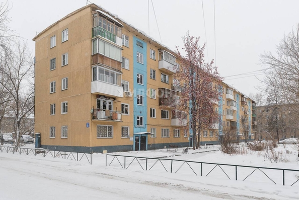 
   Продам 1-комнатную, 30.6 м², Пермитина ул, 8

. Фото 8.