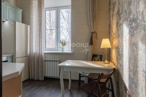 
   Продам 2-комнатную, 56 м², 7-й микрорайон, 21

. Фото 5.