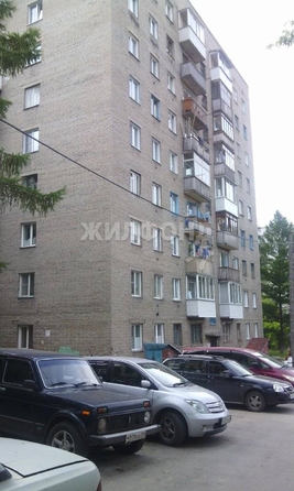 
   Продам 2-комнатную, 43.1 м², Есенина ул, 25

. Фото 6.