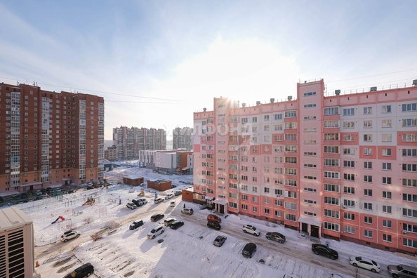 
   Продам 2-комнатную, 56.3 м², Тюленина ул, 14

. Фото 23.