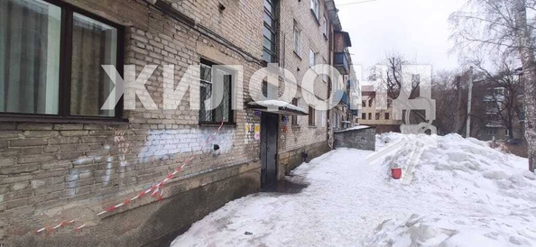 
   Продам 1-комнатную, 30.2 м², Жуковского ул, 105/1

. Фото 9.