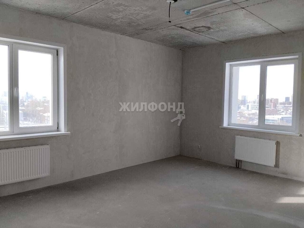 
   Продам 2-комнатную, 59.7 м², Закаменский мкр, 11

. Фото 1.