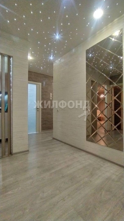 
   Продам 2-комнатную, 59.7 м², Гребенщикова ул, 7

. Фото 1.