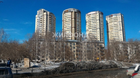 
   Продам 2-комнатную, 75.6 м², Залесского ул, 2/2

. Фото 6.