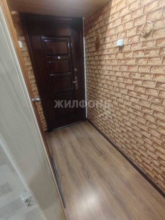 
   Продам 2-комнатную, 46 м², Владимировская ул, 12

. Фото 14.