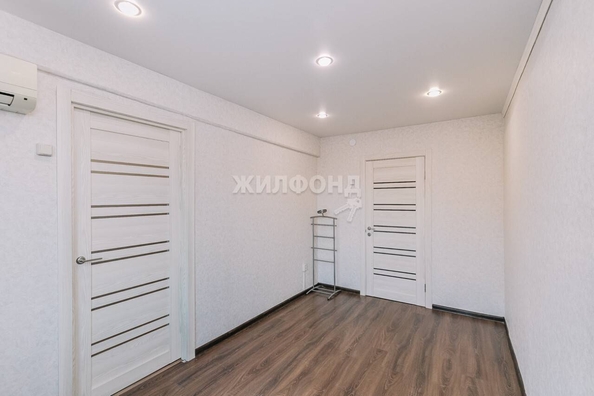 
   Продам 2-комнатную, 45.6 м², Владимировская ул, 12

. Фото 2.