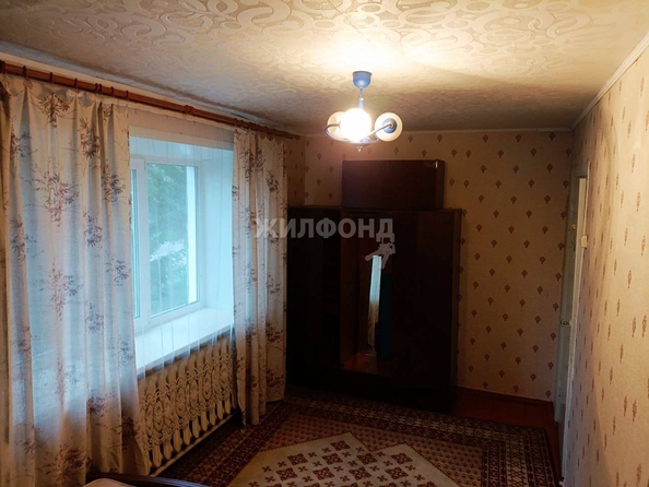 
   Продам 3-комнатную, 52.2 м², Сибирская ул, 3

. Фото 12.