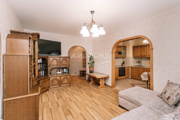 
   Продам 5-комнатную, 98.8 м², Краснообск, 202

. Фото 6.