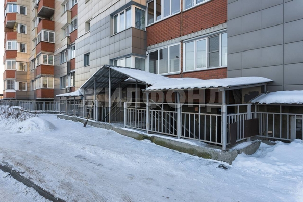 
   Продам 3-комнатную, 101.3 м², Герцена ул, 1/1

. Фото 13.