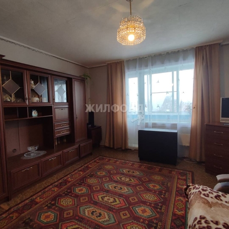 
   Продам 3-комнатную, 64.5 м², Троллейная ул, 136

. Фото 6.