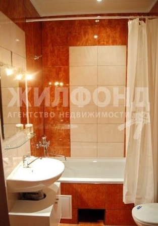 
  Сдам в аренду 1-комнатную квартиру, 25 м², Новосибирск

. Фото 8.