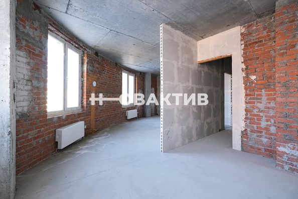 
   Продам 4-комнатную, 113.5 м², Галущака ул, 15

. Фото 8.