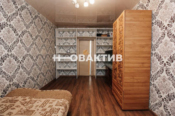 
   Продам 4-комнатную, 75 м², Сердюкова ул, 2

. Фото 3.