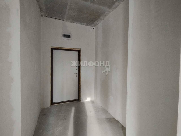 
   Продам 2-комнатную, 51.8 м², Серебряное озеро ул, 13

. Фото 2.